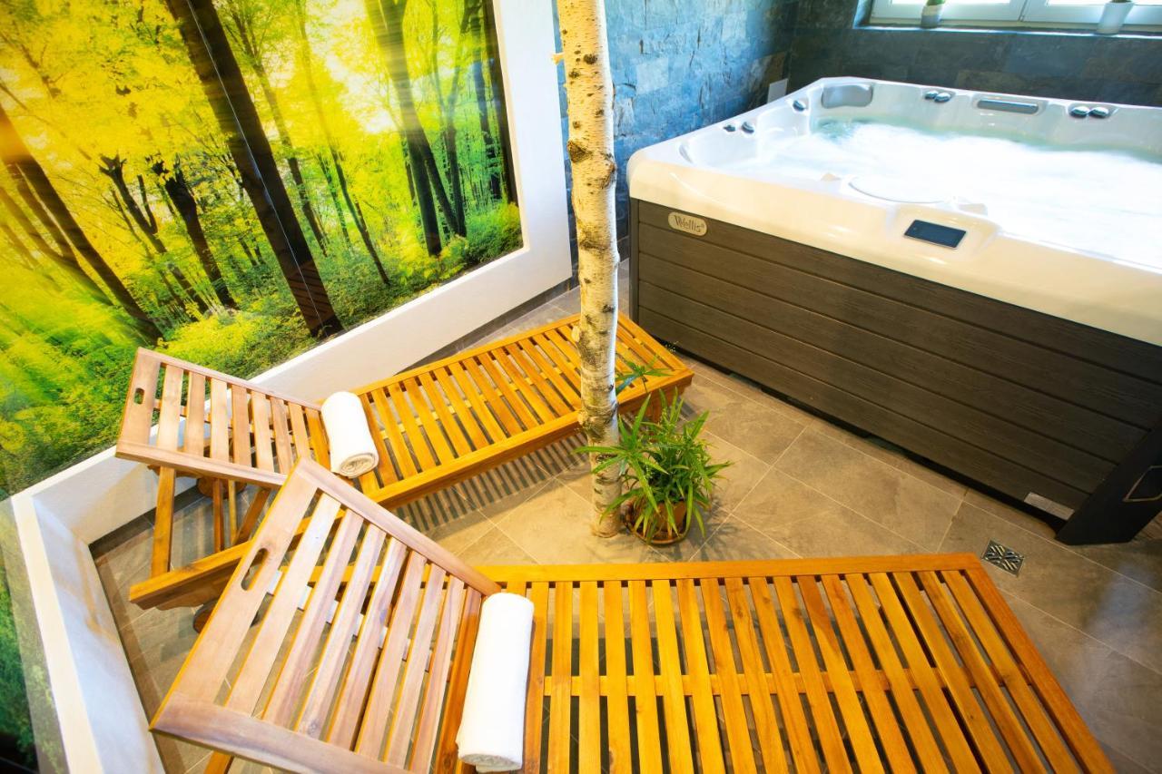 Aparthotel Pod Stokiem Z Sauna I Jacuzzi - Szczyrkapartamenty Exterior photo